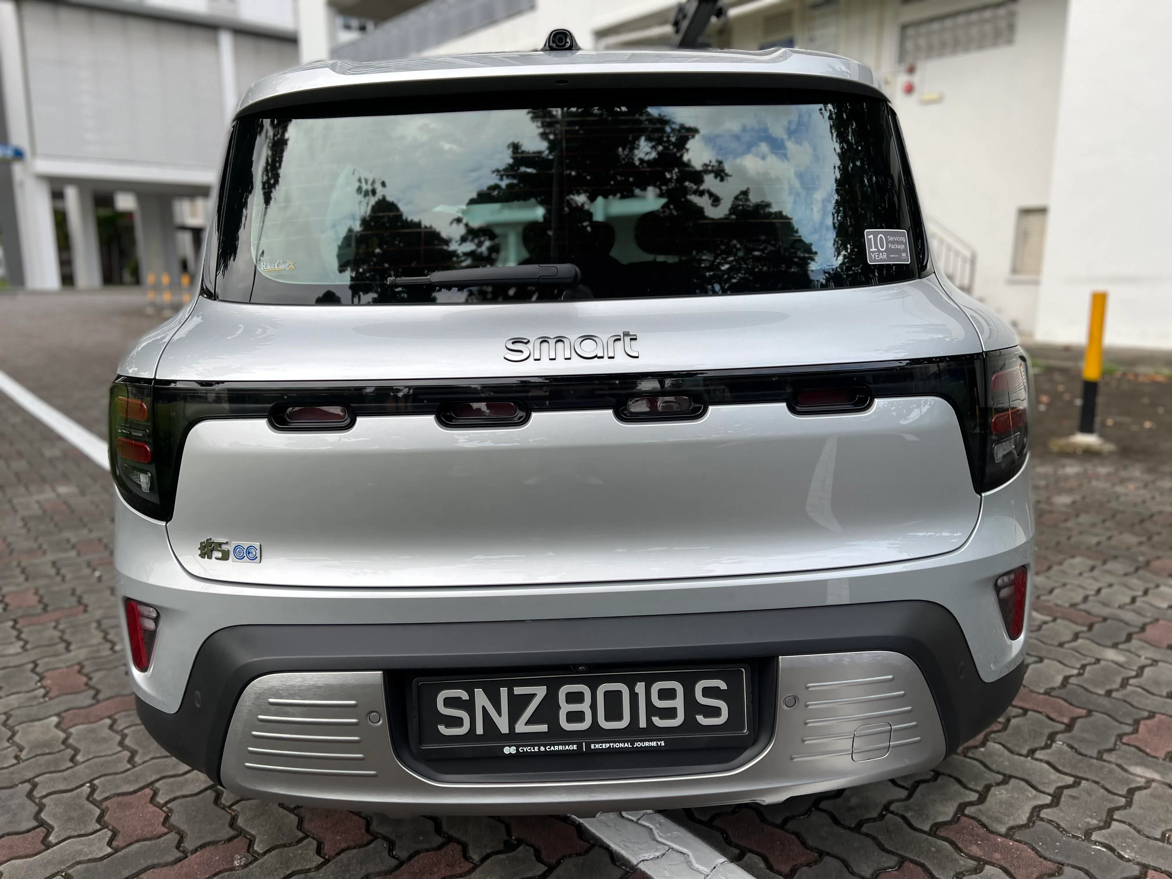 转弯半径不大，继承了部分马赛地底盘调校的特质。（吴庆康摄）