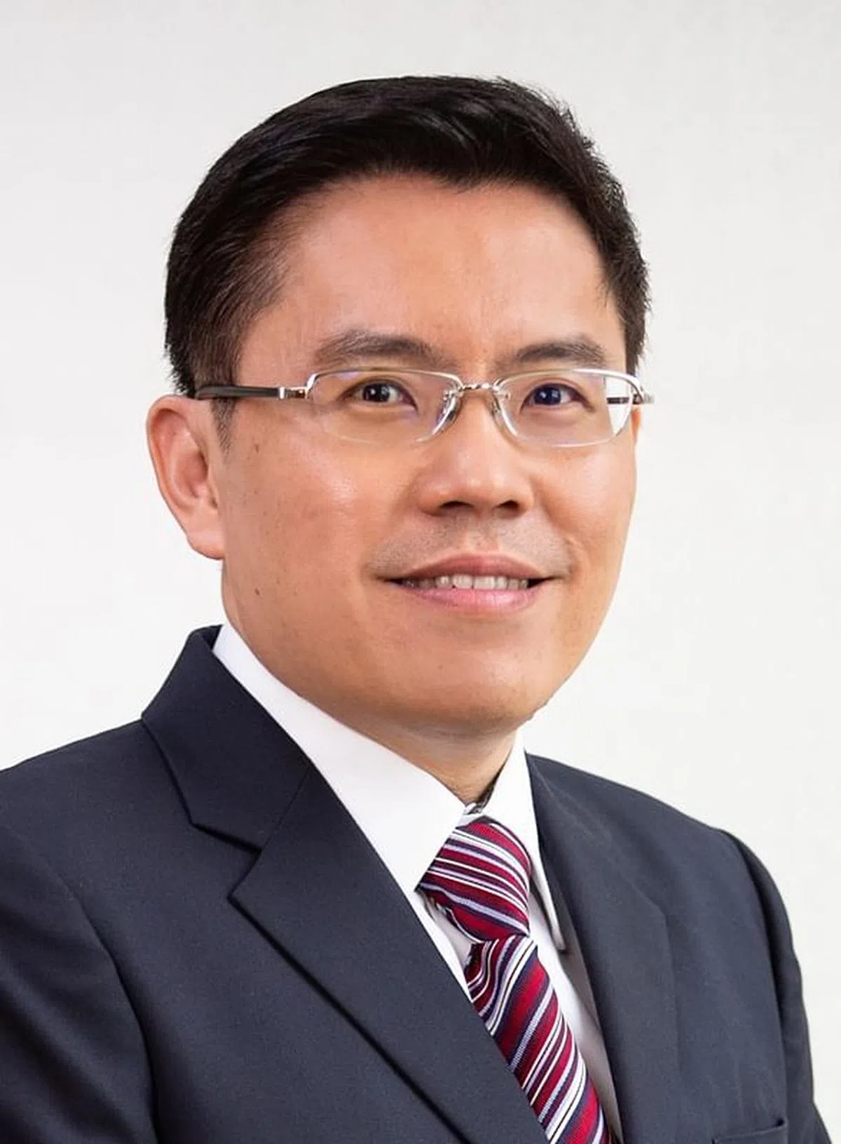 王松龄：从银行的角度来说，我们也要言行一致。我们思考作为一家银行，我们要如何朝着可持续发展业务前进。（大华银行提供）