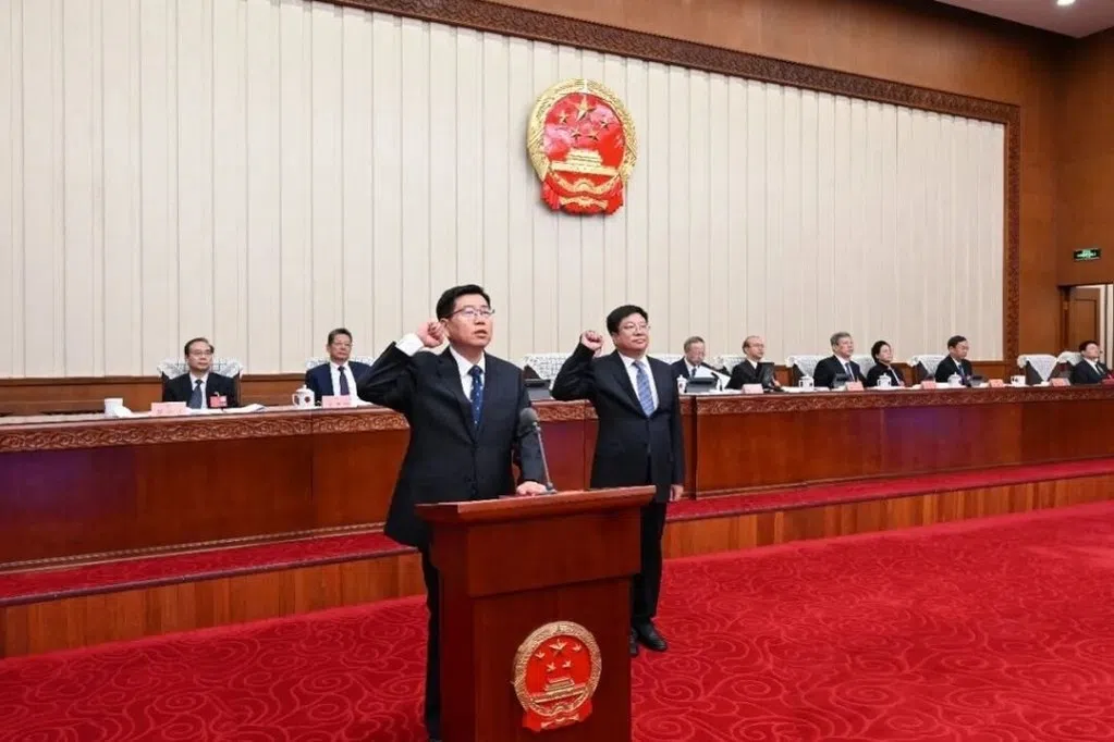内蒙古自治区党委常委王本强获任政府副主席