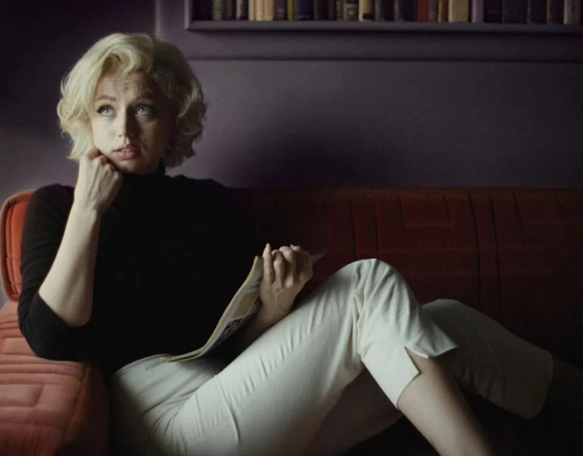 《金发梦露》以八项入围领跑，然而在片中饰演梦露的安娜德阿玛斯则不获提名。（互联网）