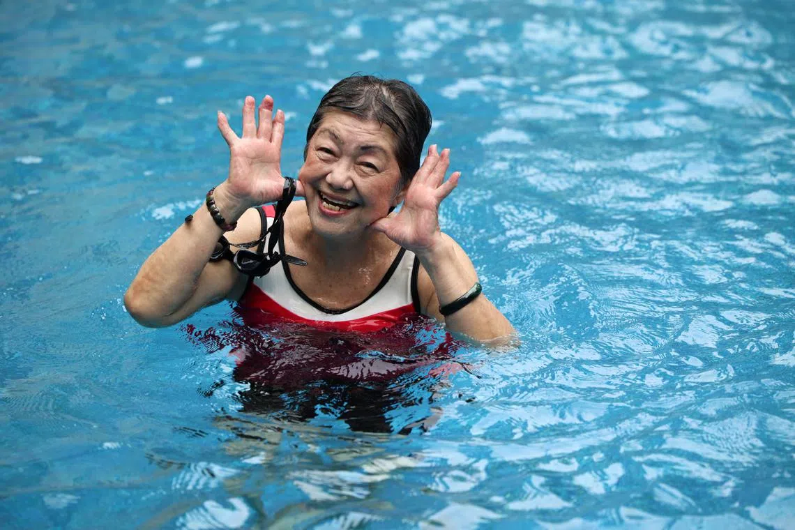 陈彩凤不忘运动，也很注重饮食健康。（关俊威摄）