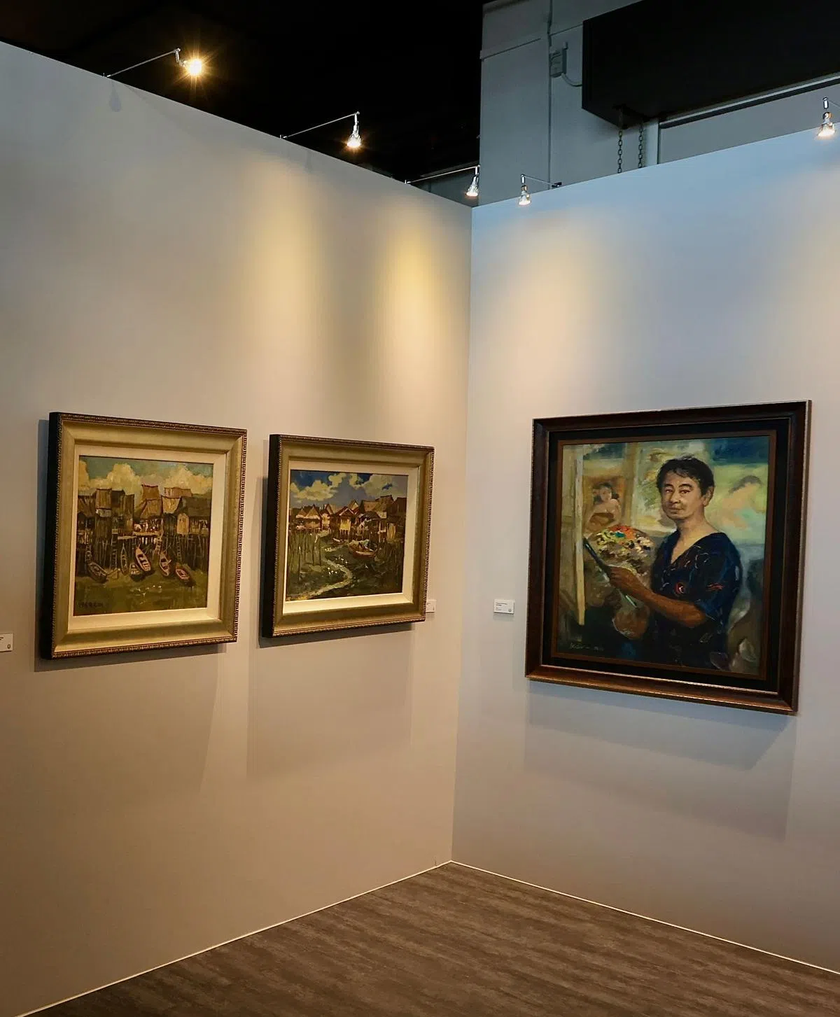 艺术馆展出许锡勇难得一见的自画像。（龙国雄摄）