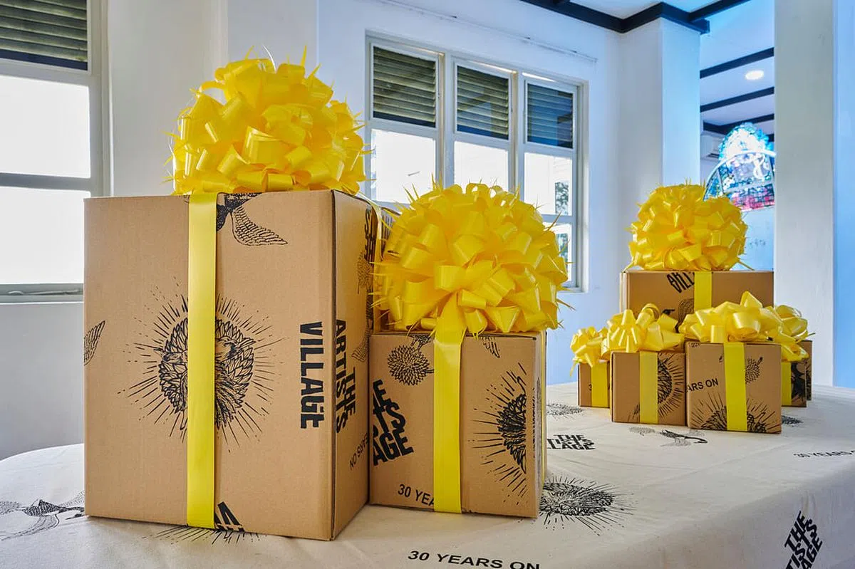 Lina Adam的《生日派对》庆祝艺术村成立30周年。