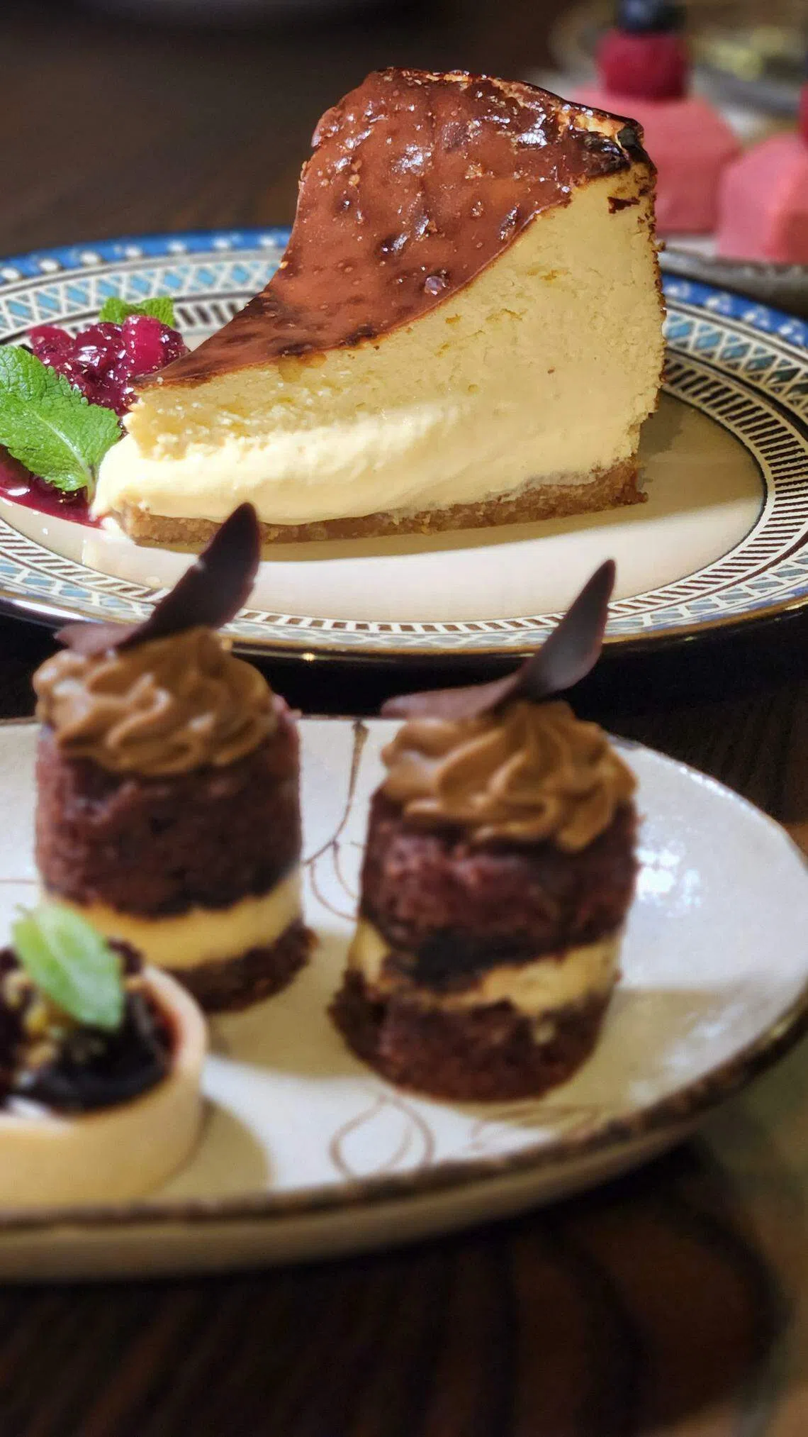 Bolonia Singapore的招牌巴斯克芝士蛋糕。（陈爱薇摄）