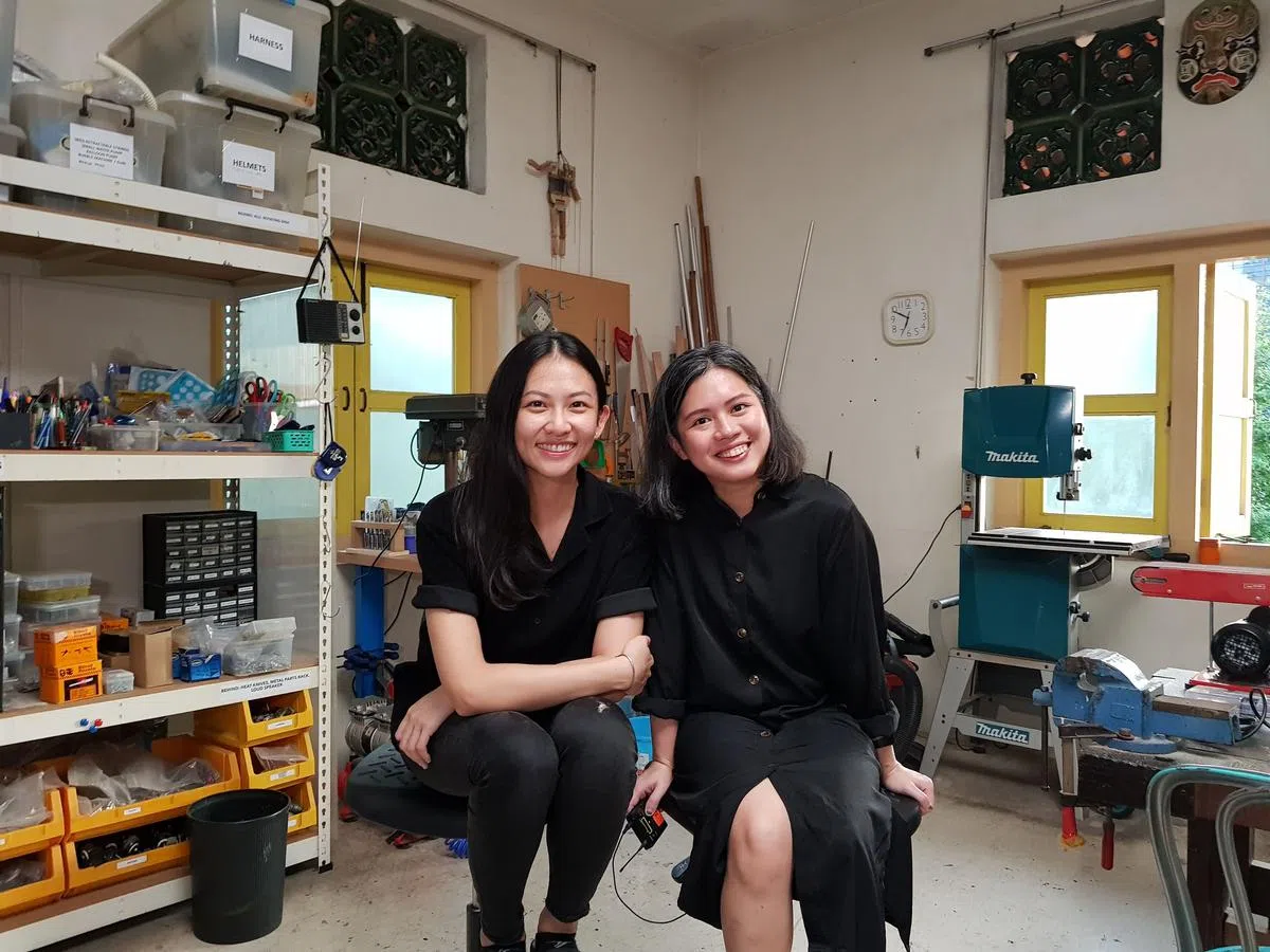 十指帮联合艺术总监陈宇泱（左）和骆丽诗即将卸任。(主办方提供照片)