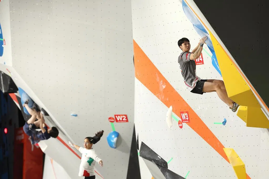 亚运会攀岩抱石赛 新加坡双姝第五第八闯决赛