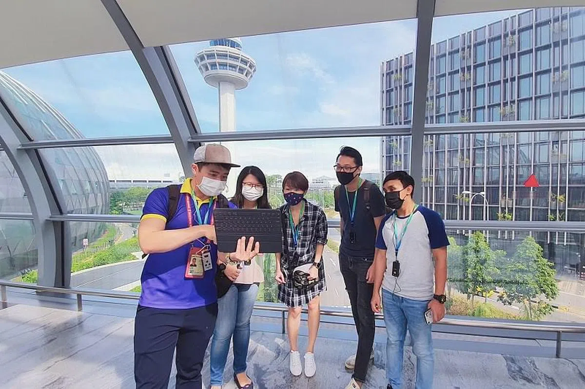 掌握数据分析，孙达鑫可以更了解游客群，从而设计出更适合他们的旅游团。（图／Woopa Travels提供）