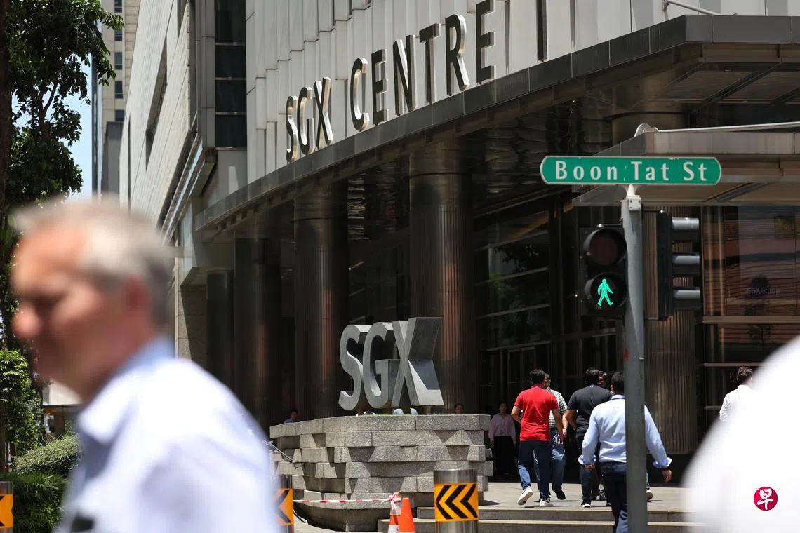 新加坡股市星期一午盘跌幅扩大一度跌超5% | 联合早报