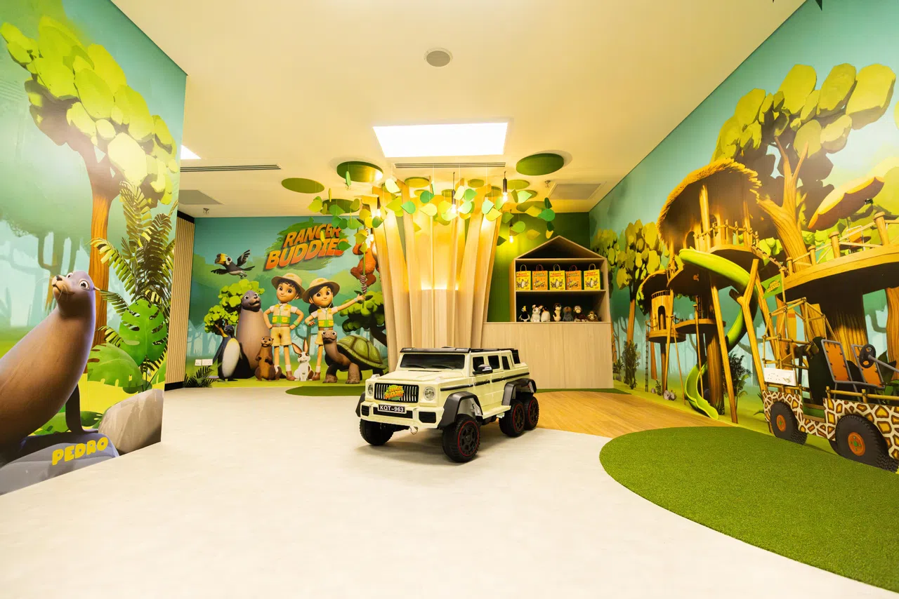 公众不仅可以购买多种优惠套票组合，还可预约“好奇心之湾”的豪华派对套餐，这间“探索小勇士”的房间，可以容纳20名孩童，举办护林员探险主题的生日派对。（万态保育集团提供）