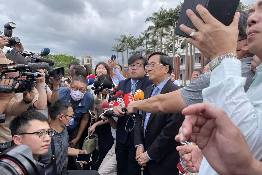 陈水扁为即将入狱的儿子请愿　质疑褫夺洗钱罪犯终身参政权是否违宪