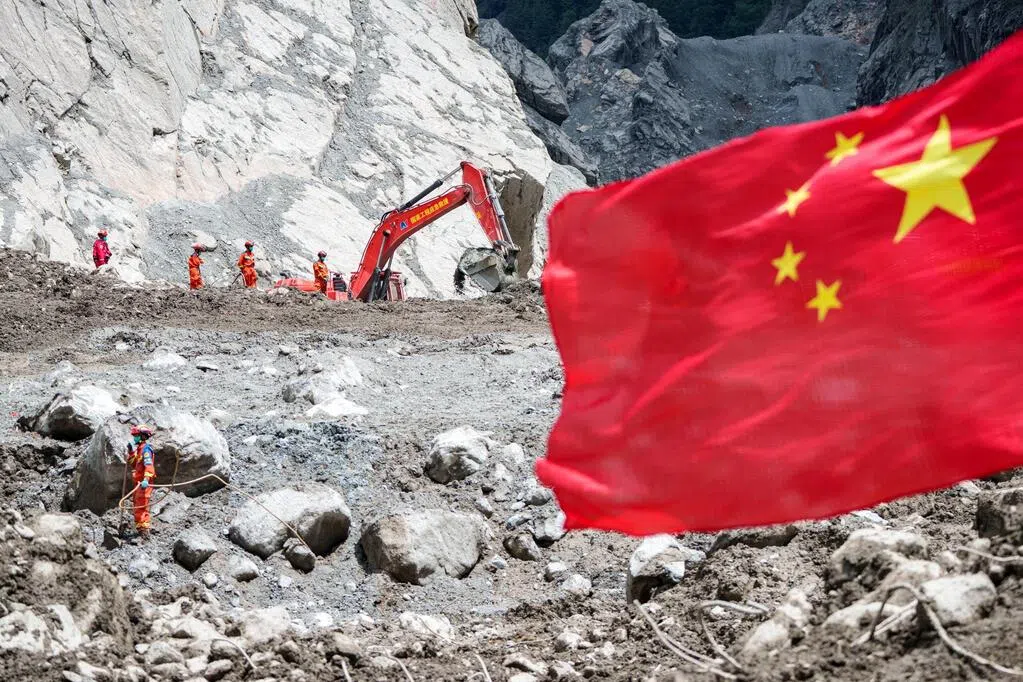 中国官方：吉隆口岸562人死亡失踪 灾情正进一步核查