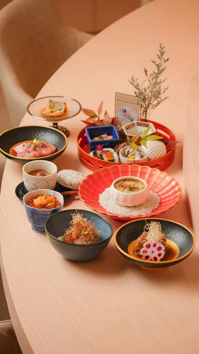 “谦心”在寿司以外，增加更多元品项，如开胃菜、葛粉豆腐、茶碗蒸、汤和甜品等。（餐馆提供）