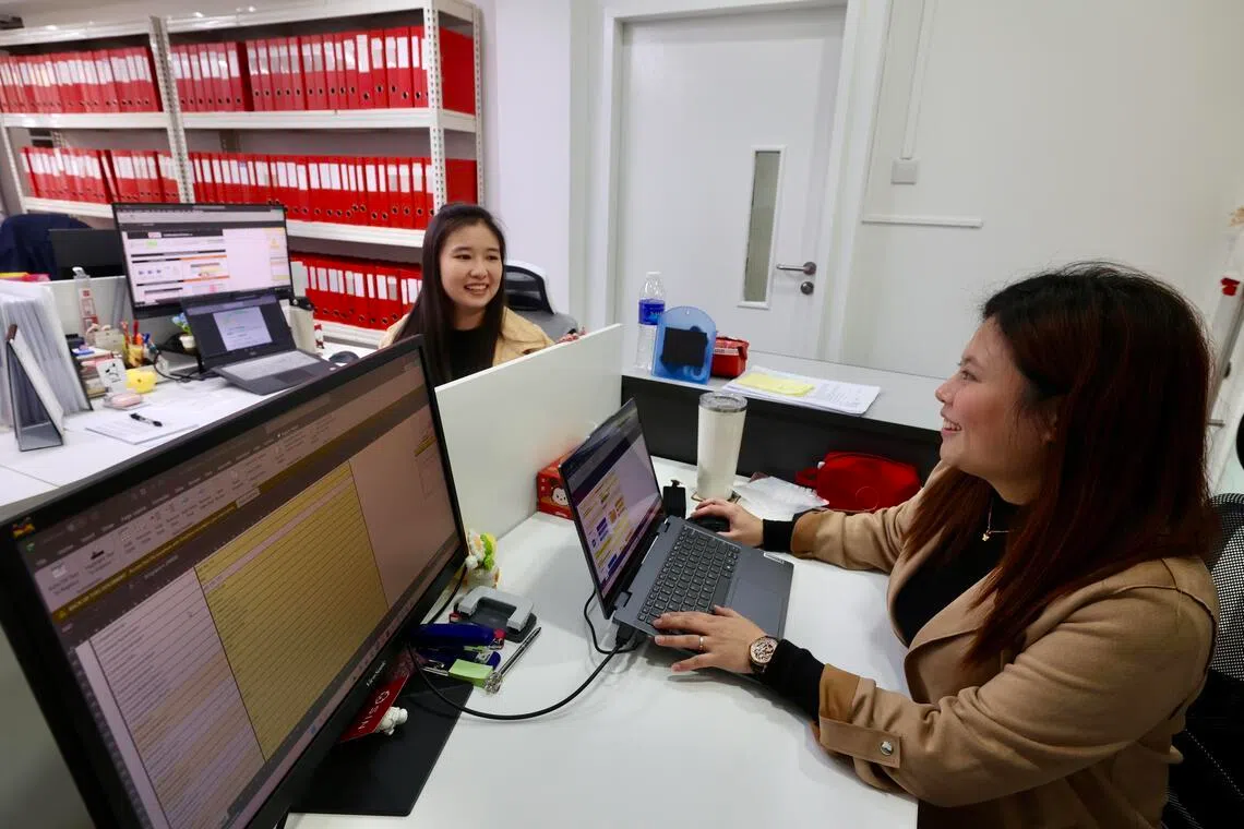 职总助理秘书长、榜鹅集选区议员杨涴淩指出，为女性打造包容职场不能仅靠指导原则和立法，更需要深刻的职场文化变革。（邝启聪摄）