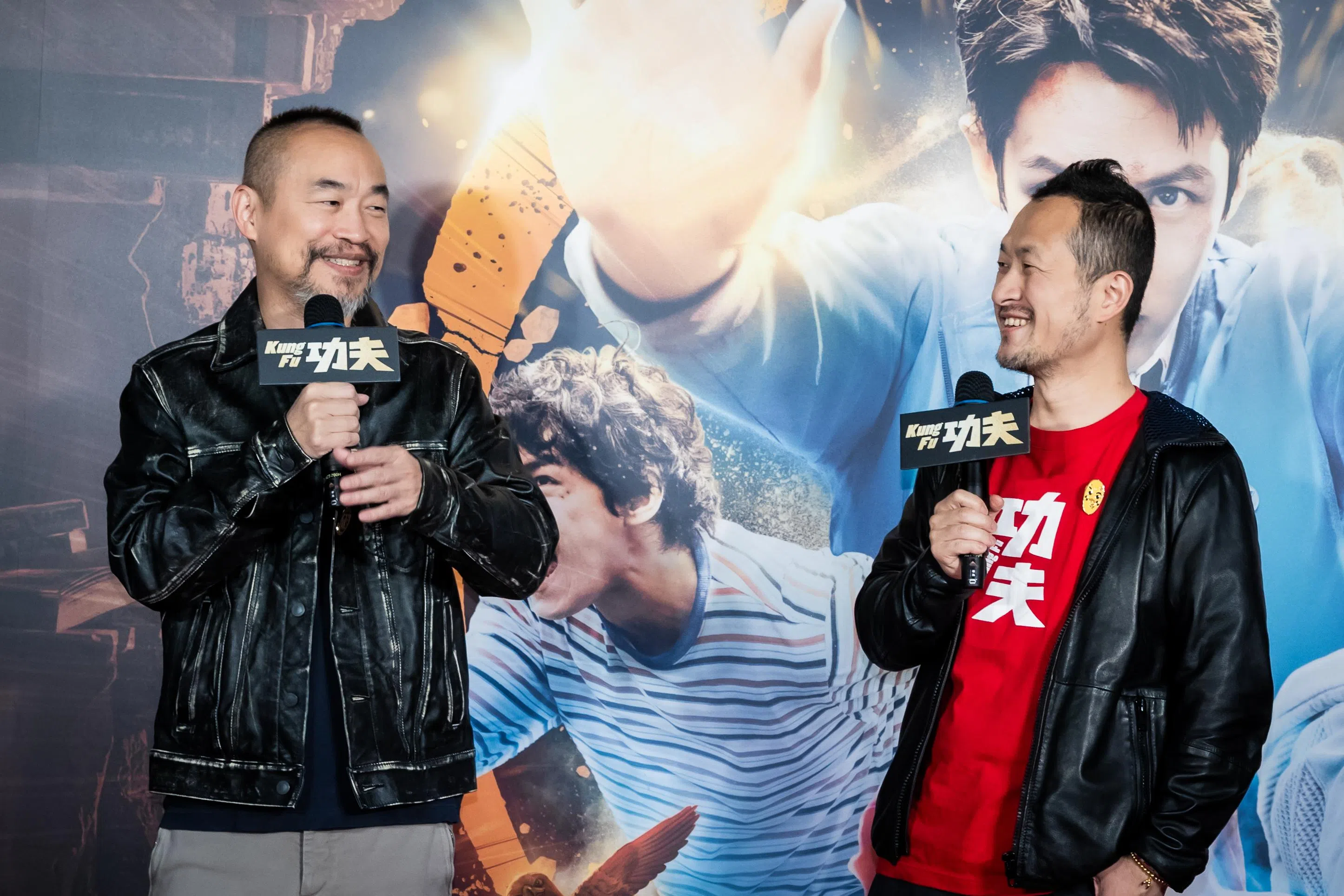 台湾贺岁片《功夫》由九把刀（右）执导、黄立成（左）担任出品人。（Clover Films提供）