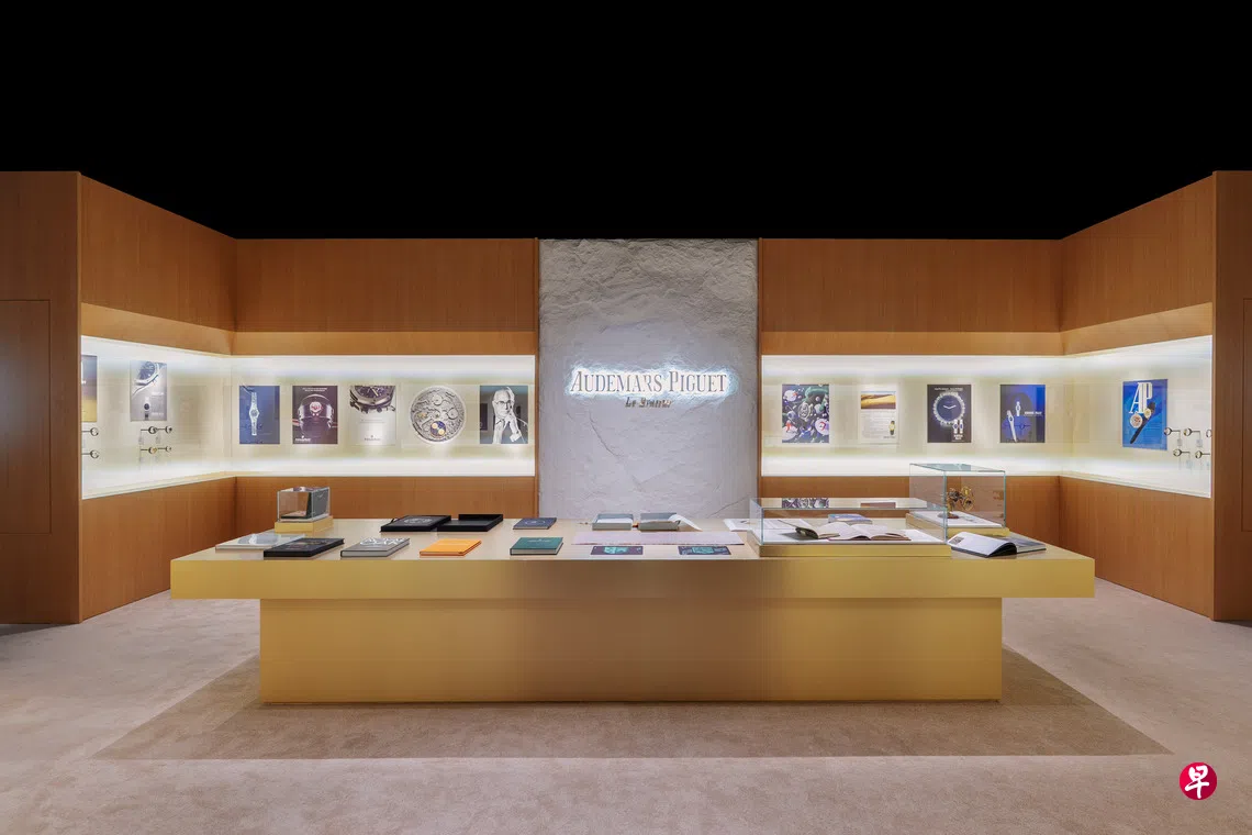 爱彼在新加坡办展 数枚珍藏名表首次在瑞士境外展出