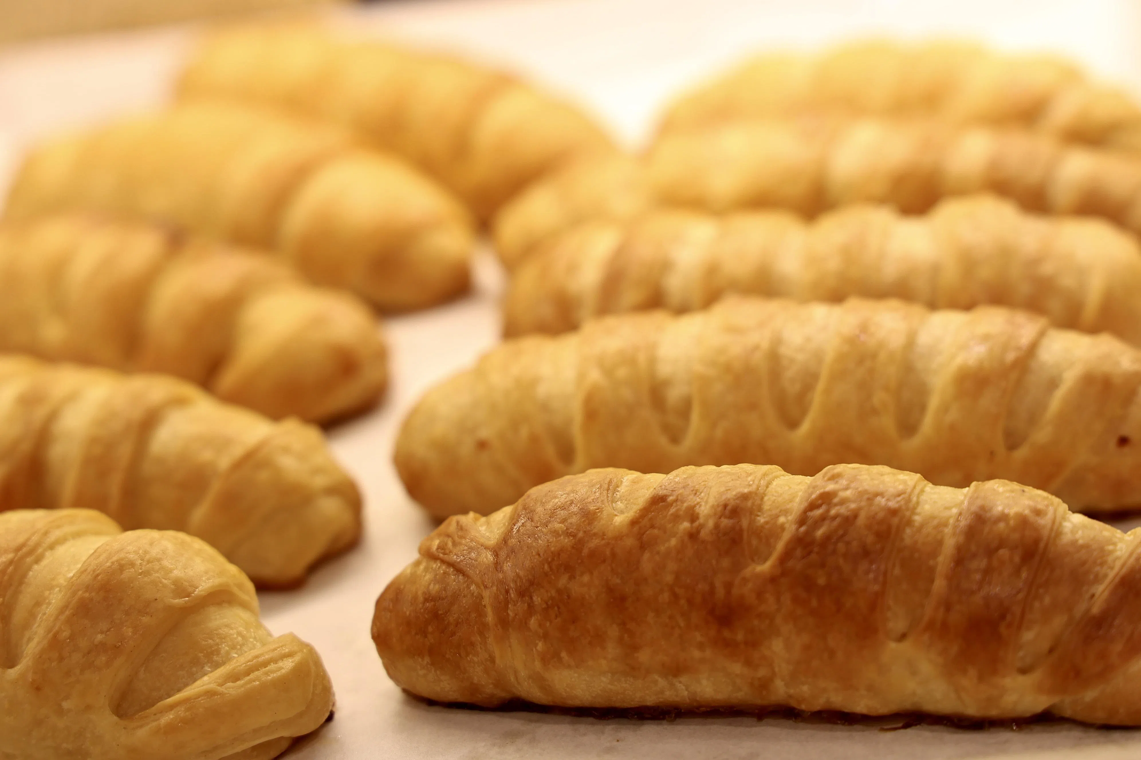 Kifla是一种可咸可甜的软面包卷。（特约陈来福摄）