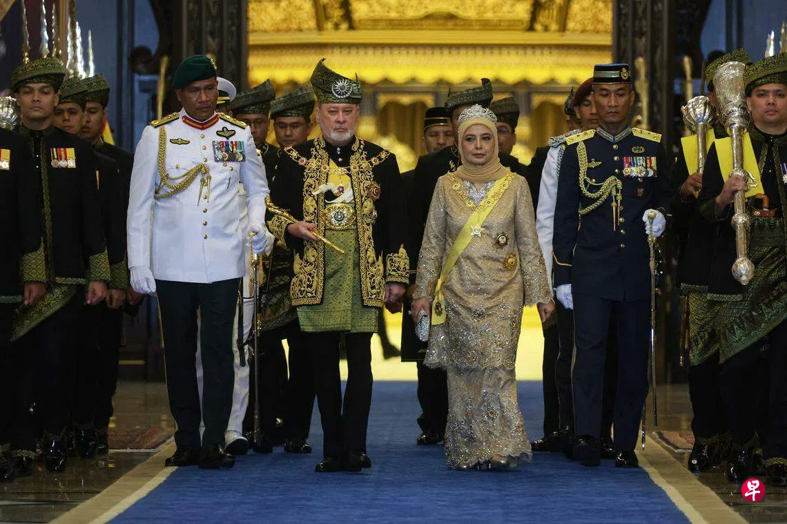 马国第17任国家元首登基承诺捍卫人民福祉国家主权| 联合早报