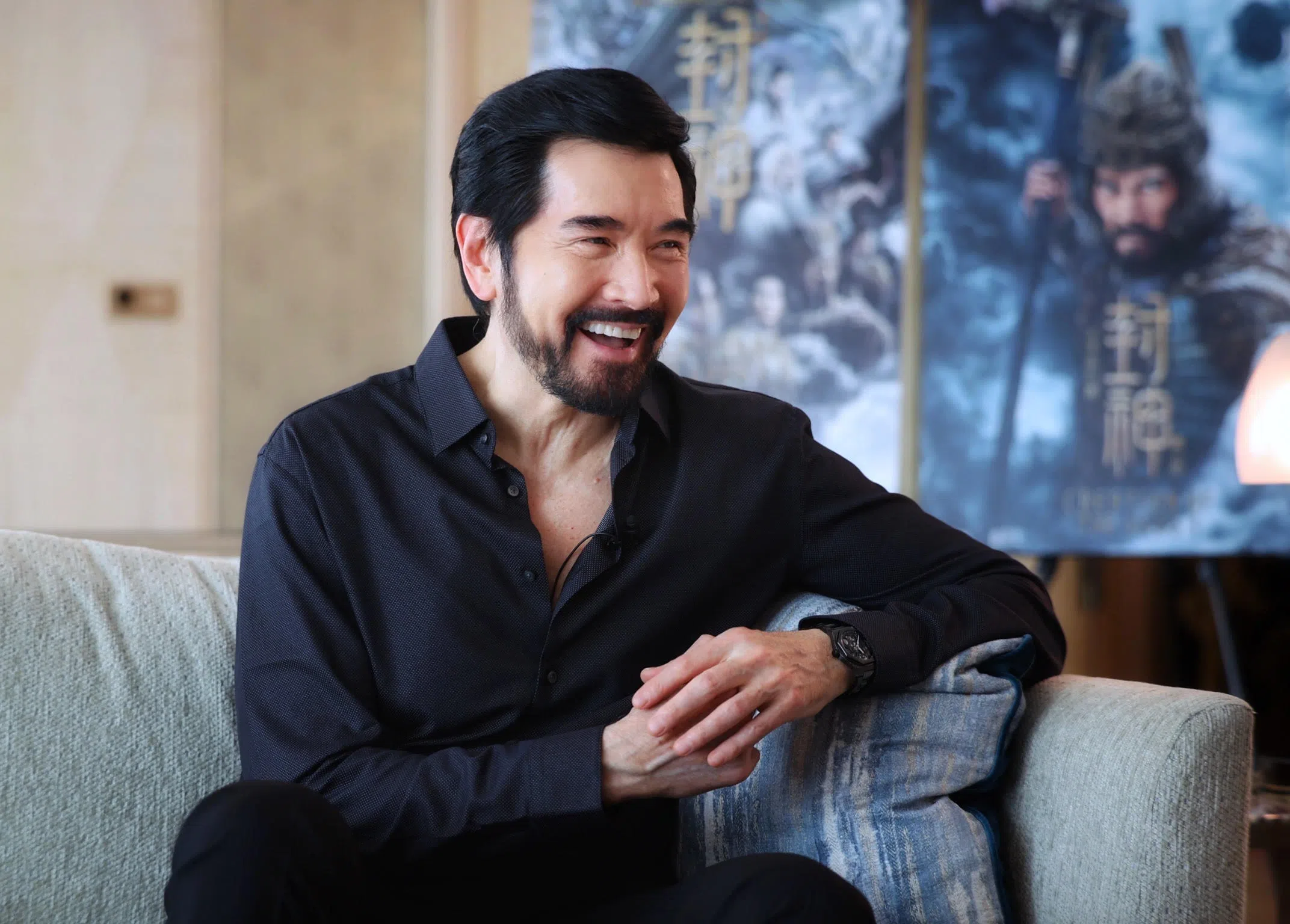 费翔受访时笑开怀。（萧紫薇摄）