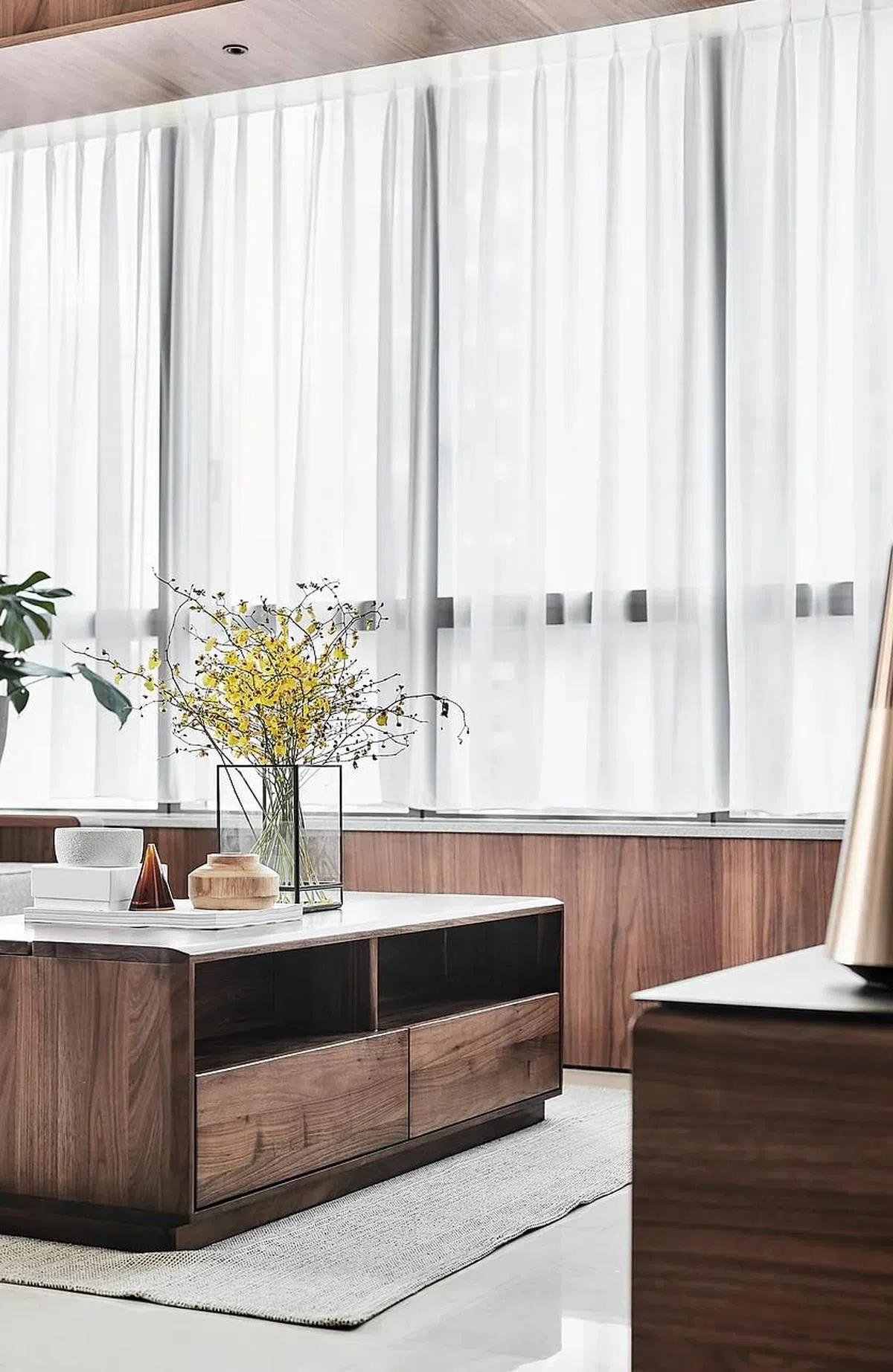 木和石同时出现在一些家具上。（Happe Design Atelier提供照片）