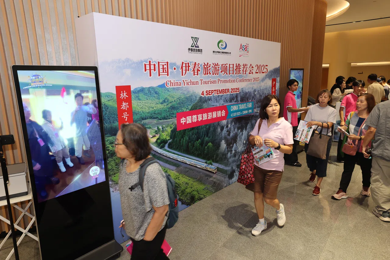 两场分享会共吸引了220名读者出席参加。（邬福梁摄）