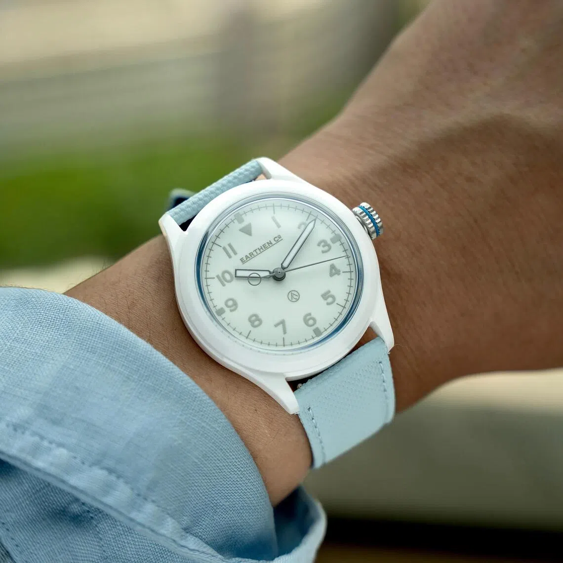 来自香港的Earthen Company以陶瓷为灵魂材质，打造出现代感强烈的腕表。（SPRG提供）