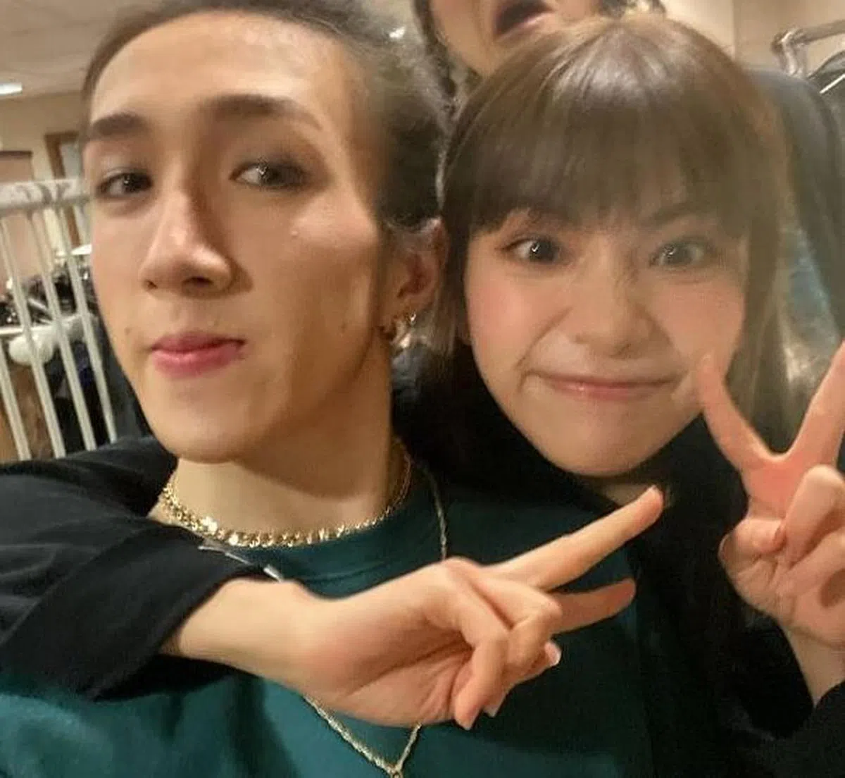 李启言和女友苏芷晴交往多年。（互联网）