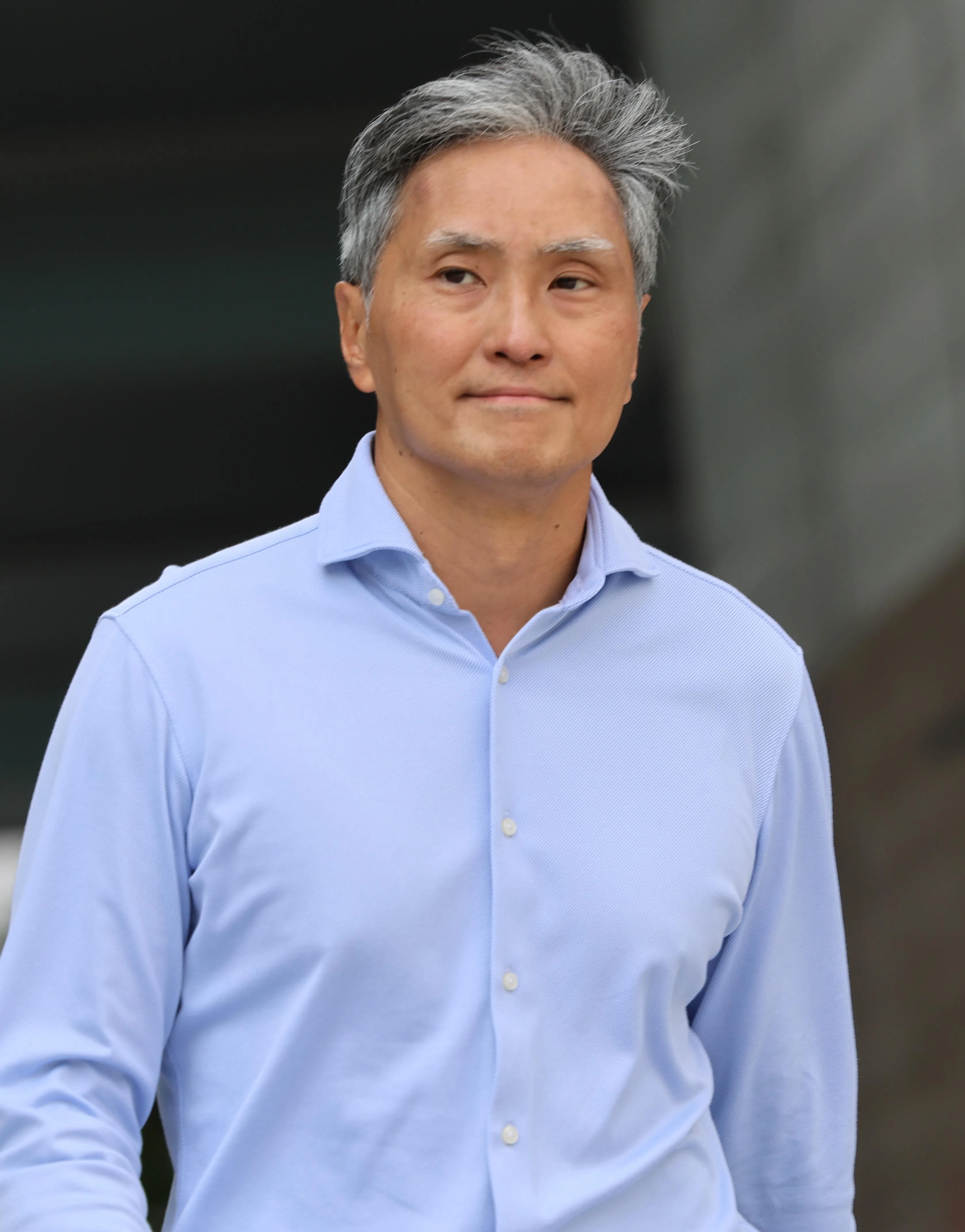 陈锦松（图）被指与曾百胜和辛大伟串谋窜改账目，谎报娱乐费用开销，骗取约44万零666元。（梁麒麟摄）