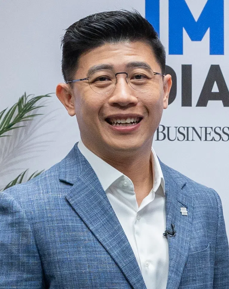 “真正领先的客户，不仅在可持续发展方面领先，也在定义自身竞争优势方面领先，这些公司都把可持续发展策略直接作为战略核心。”——大华银行集团产业策略规划部环境、社会和治理解决方案主管区德伦