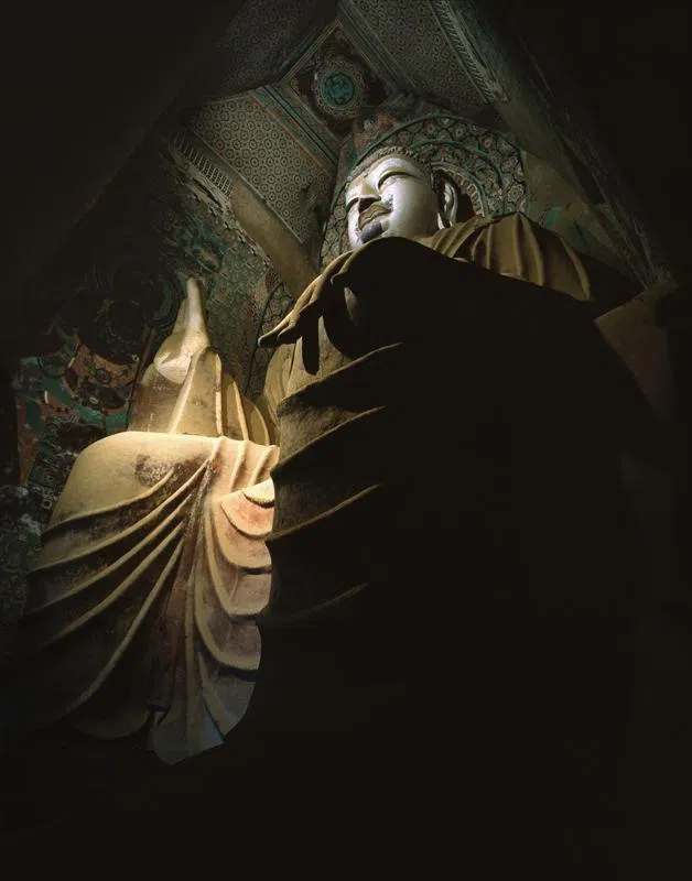 通过图像采集与三维重建，敦煌研究院团队完成莫高窟第130窟大佛的数码化工作。（敦煌研究院提供）