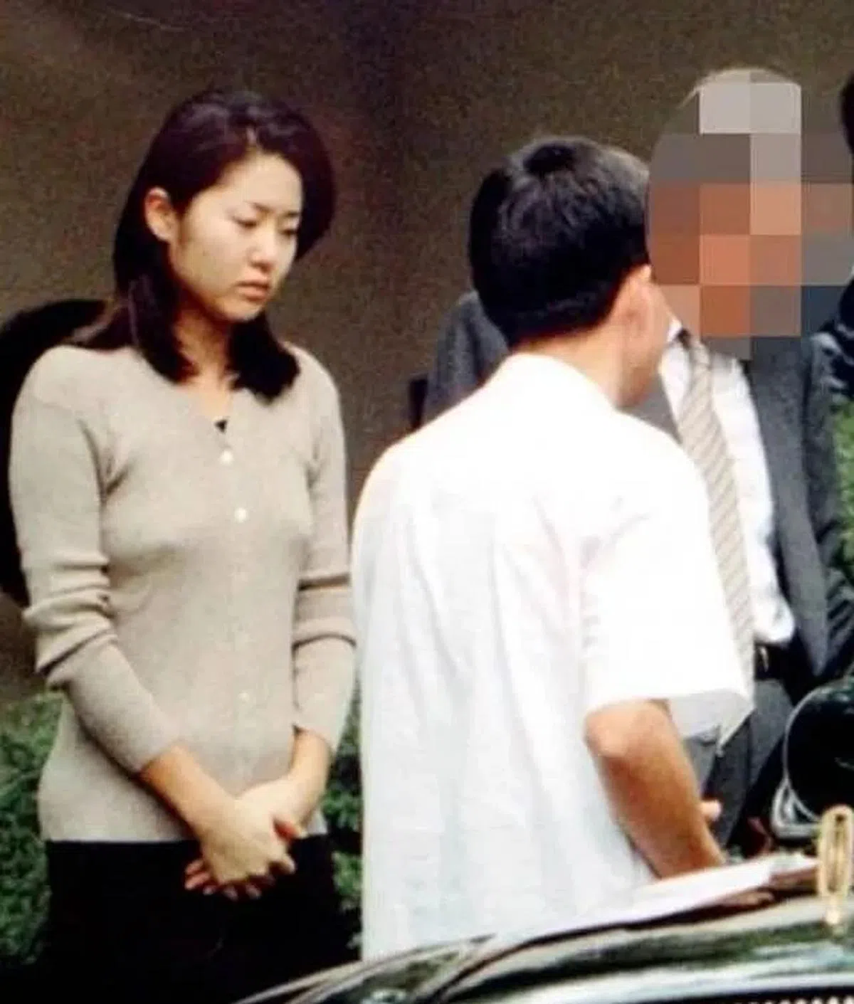 高贤廷的豪门生活备受媒体关注，婚后鲜少露面的她曾被拍到不修边幅的憔悴照，当时引起热议。（互联网）