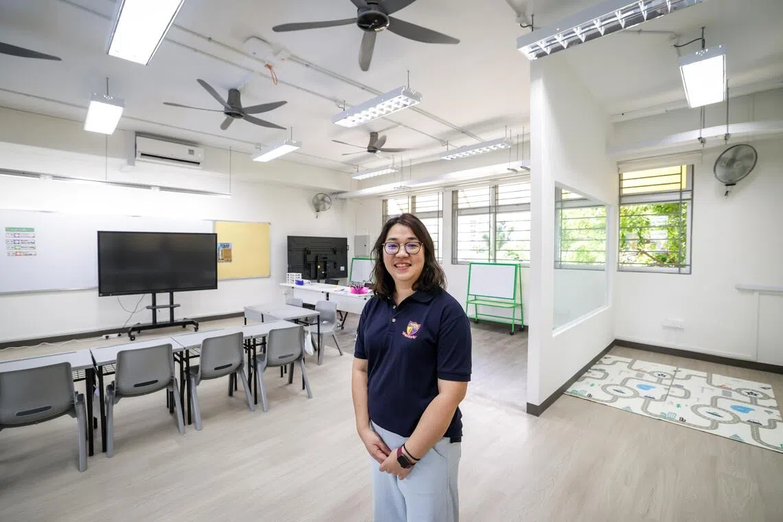 英华学院校长关慧倩在特殊教育领域有18年经验，希望为英华学院学生创造丰富的学习机会。校方精心设计课室，辟设“冷静角落”，让有需要的学生可在专属角落静下心来调适情绪。（叶振忠摄）