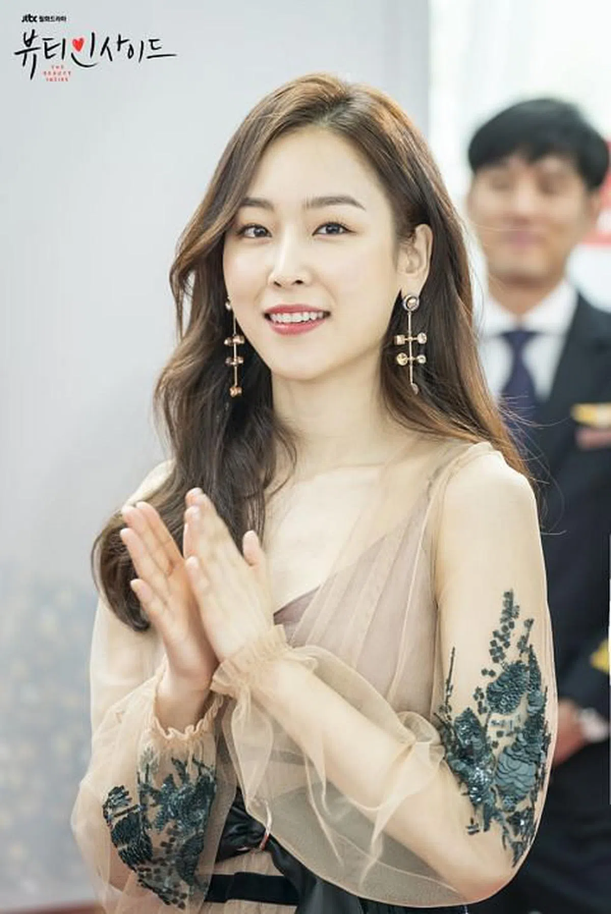 徐玄振演技自然纯熟。