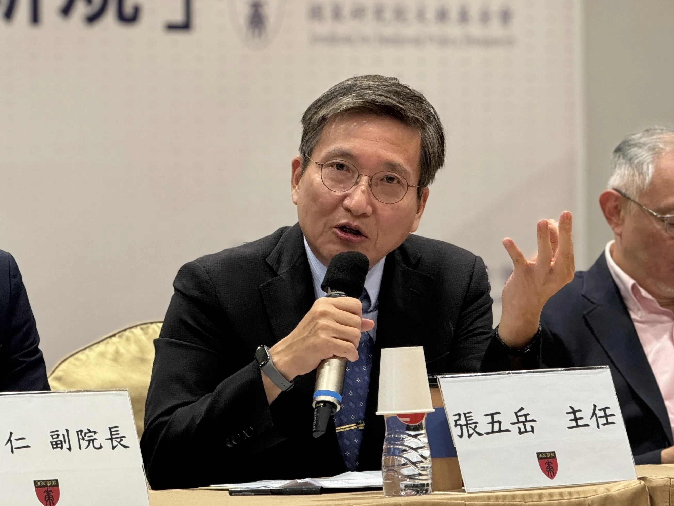 台湾淡江大学两岸关系研究中心主任张五岳7月18日指出， 这次中共三中全会是自1978 年改革开放以来，第一次扬弃以“经济建设”为中心，改以“ 安全建设”为中心，推动改革开放。（缪宗翰摄）