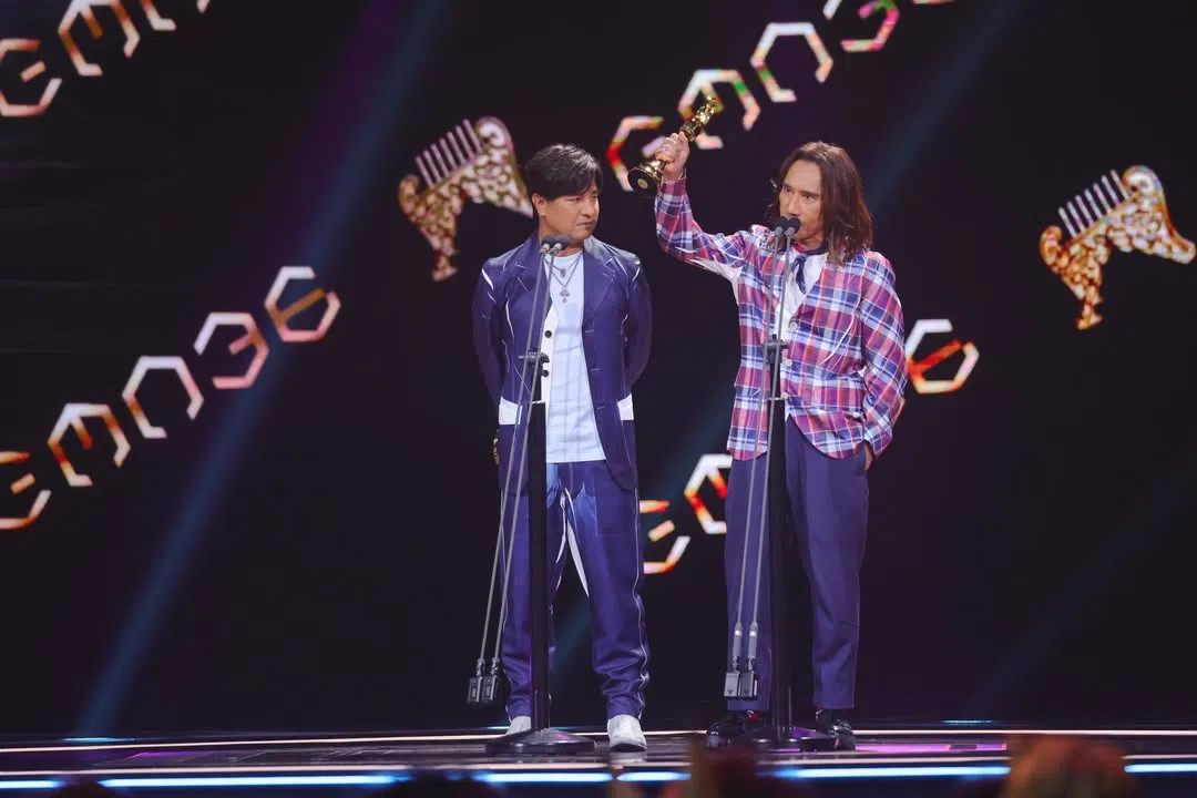 动力火车夺下最佳演唱组合奖。（取自金曲奖IG）