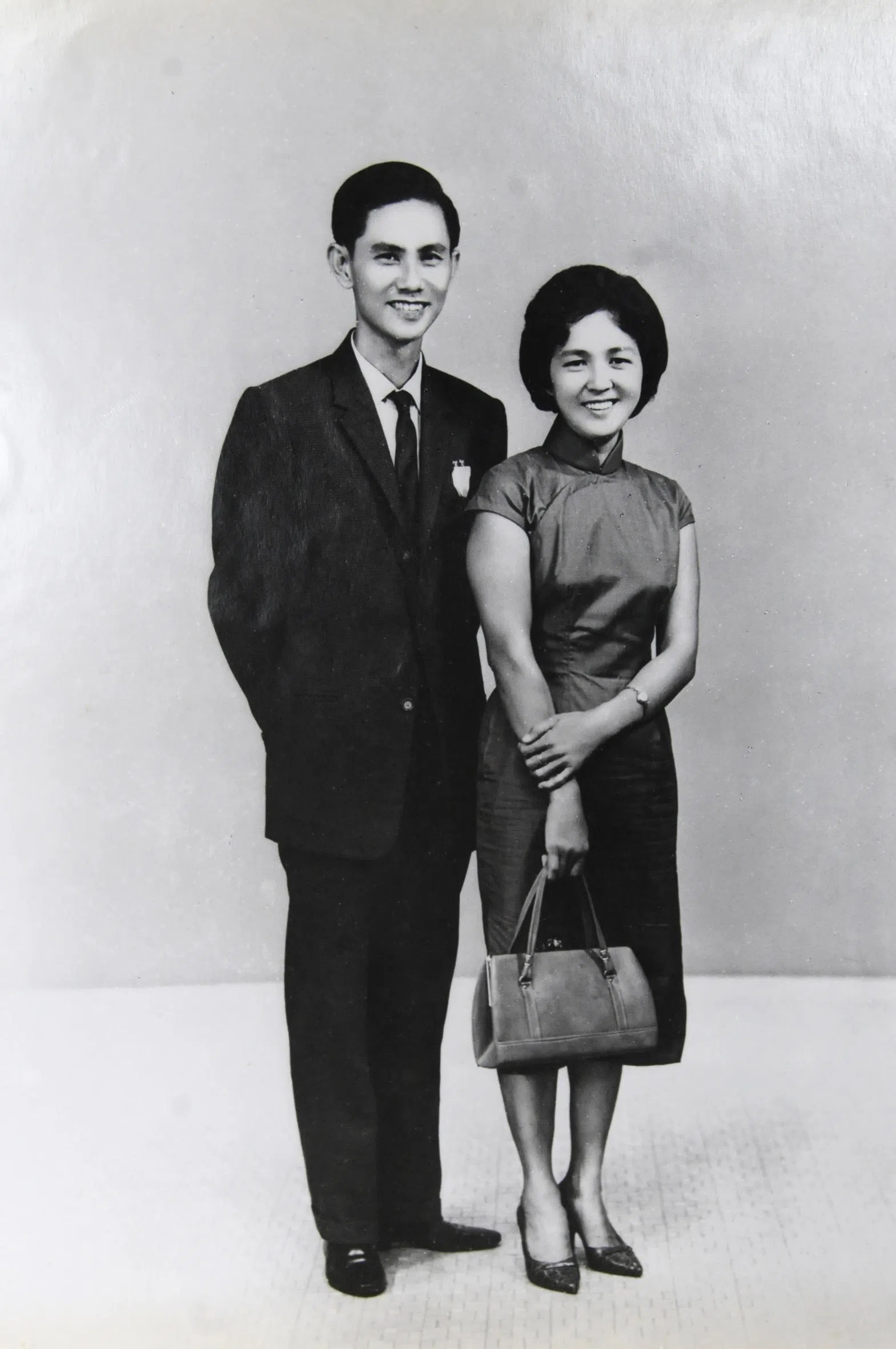 林子平与妻子苏秀丽自1945年结婚以来，形影不离整整80年，直到林子平今年去世为止。（家属提供）