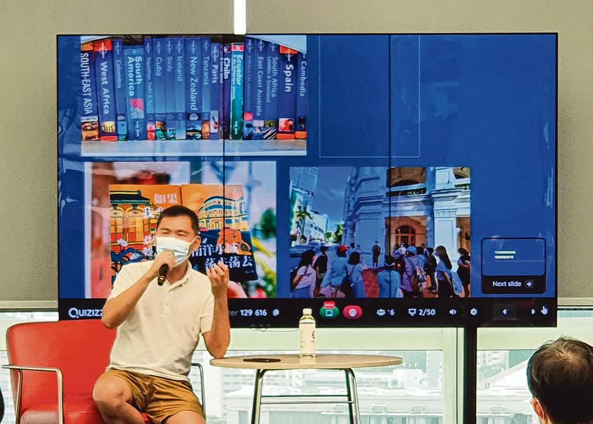 叶孝忠认为，美食与历史分不开。 （新加坡书展提供照片）